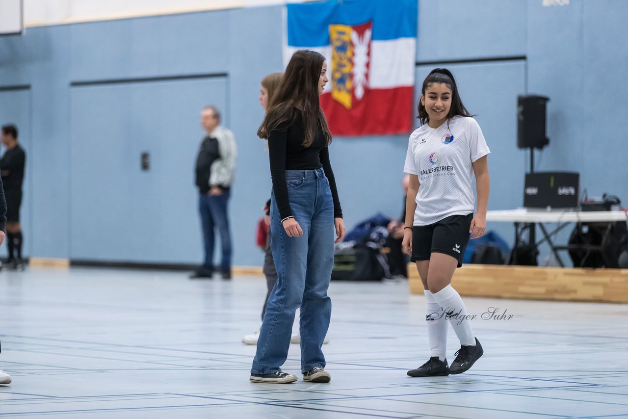 Bild 108 - wBJ Futsalmeisterschaft Runde 1